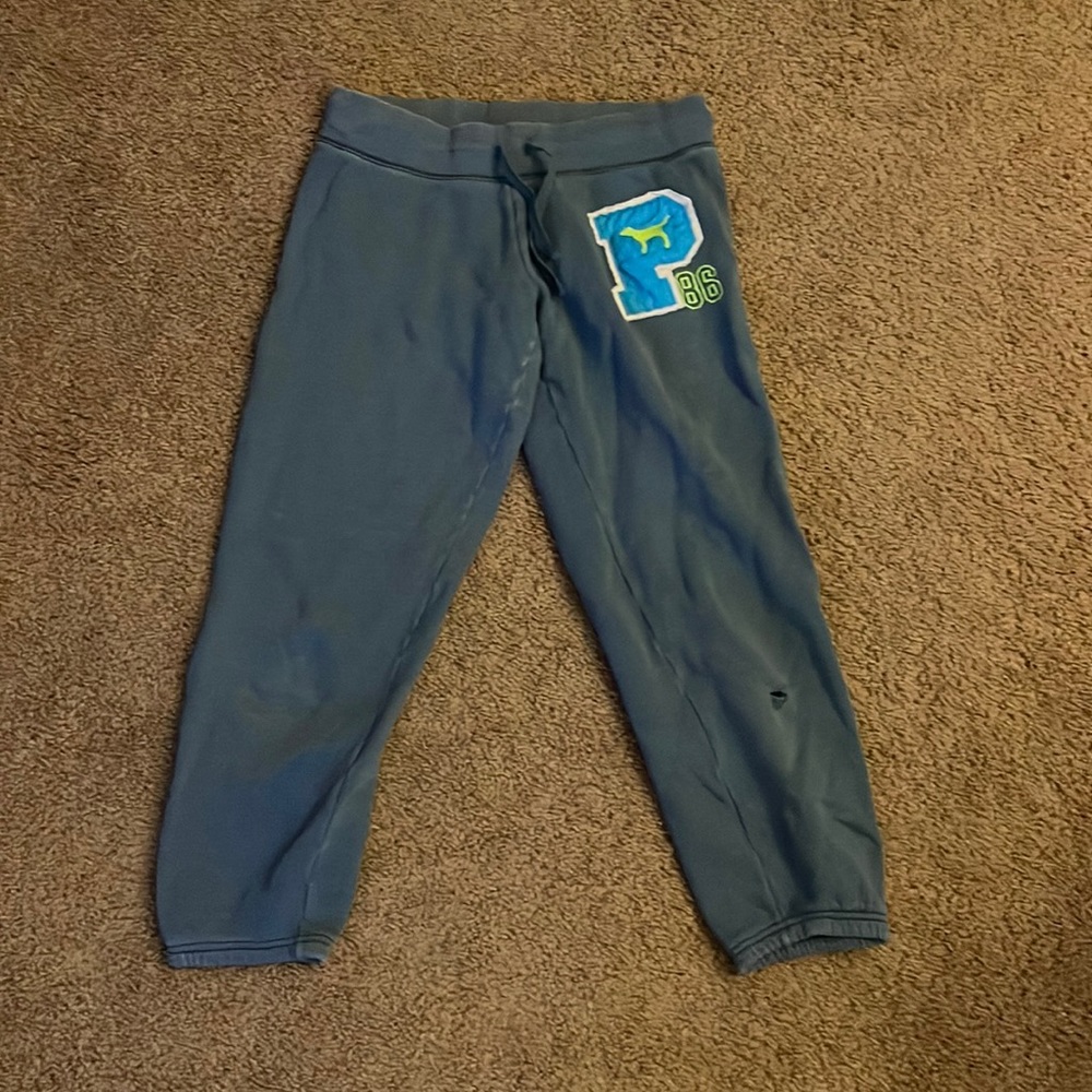 Victoria’s Secret Pink cropped jogger sweatpants